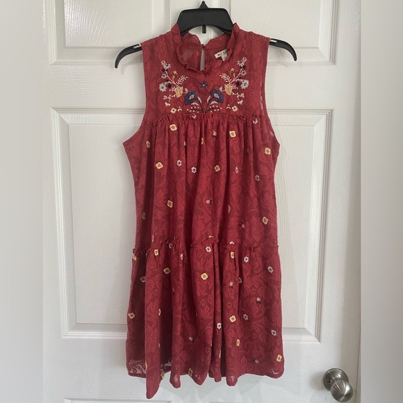 miami Dresses & Skirts - Miami Mini Dress Maroon Lace with Embroidered Flowers Size Small